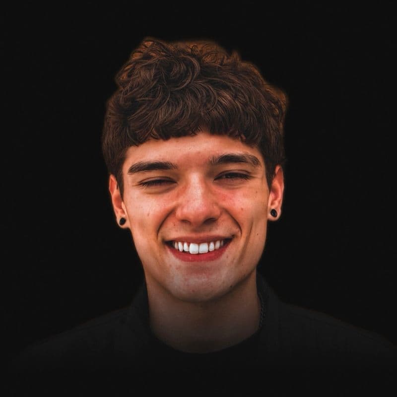 "Jp Kutzit" The Barber